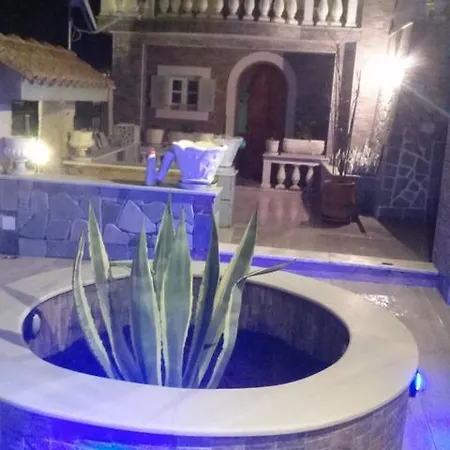Pensión Vila Irilena *