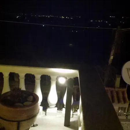 Vila Irilena Vendégház Ájoi Déka